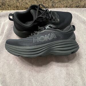 Hoka One One Bondi 8 Wide Triple Black Mens Size 10.5D.   1127954BBLC
Worn twice